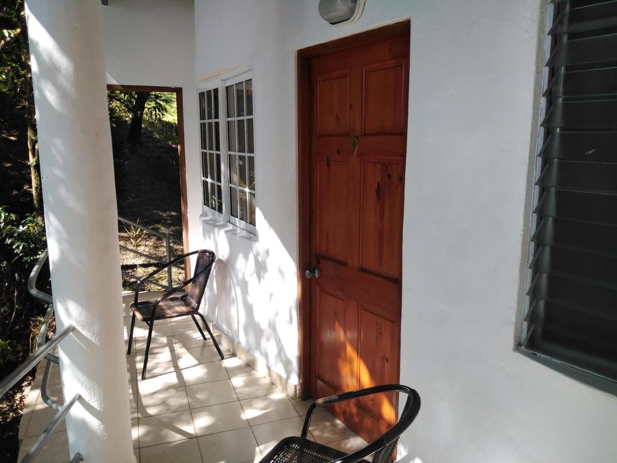 Boca Brava Hotel *